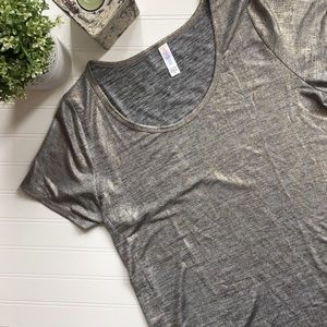 LuLaRoe Elegant Classic T